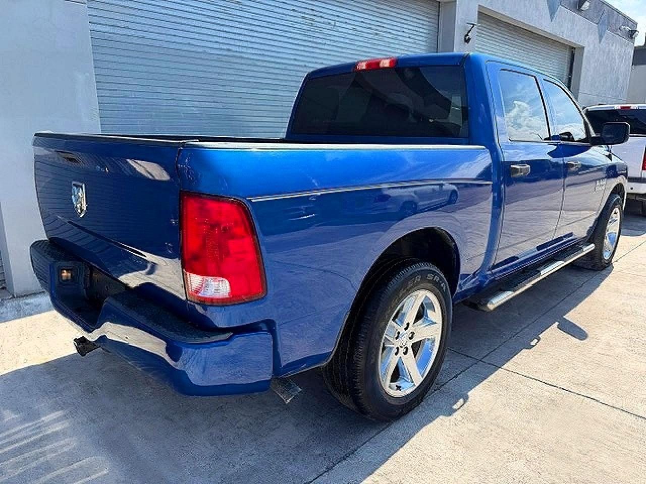 2018 Ram 1500 St - Фото 3
