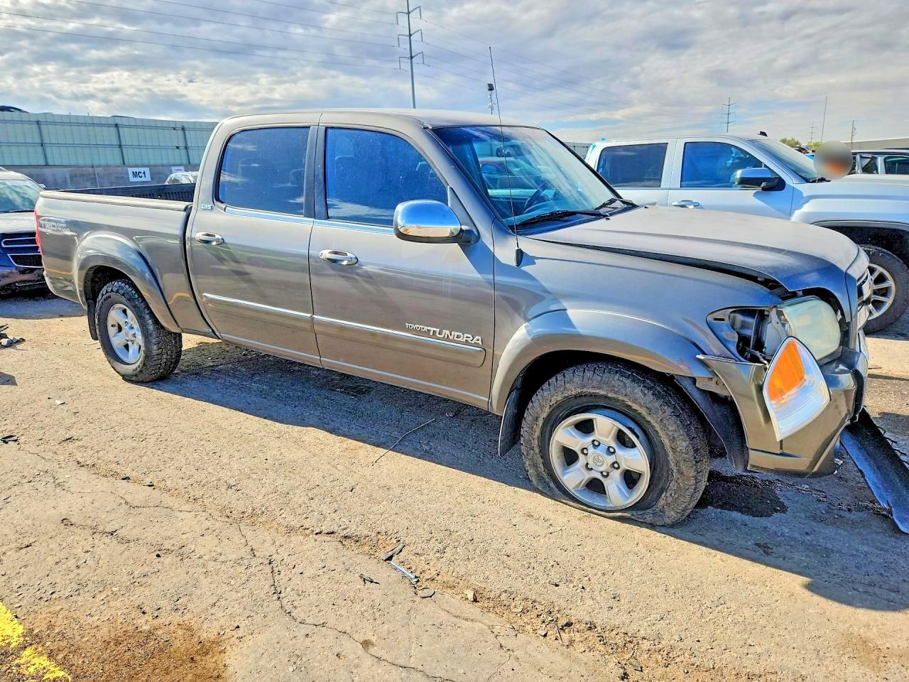 2005 Toyota Tundra Double Cab Sr5 - Image 4