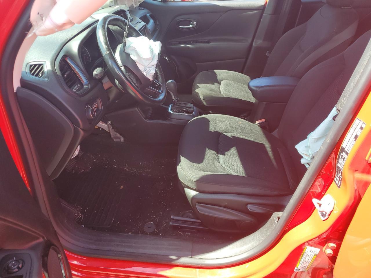 2018 Jeep Renegade Latitude - Image 7