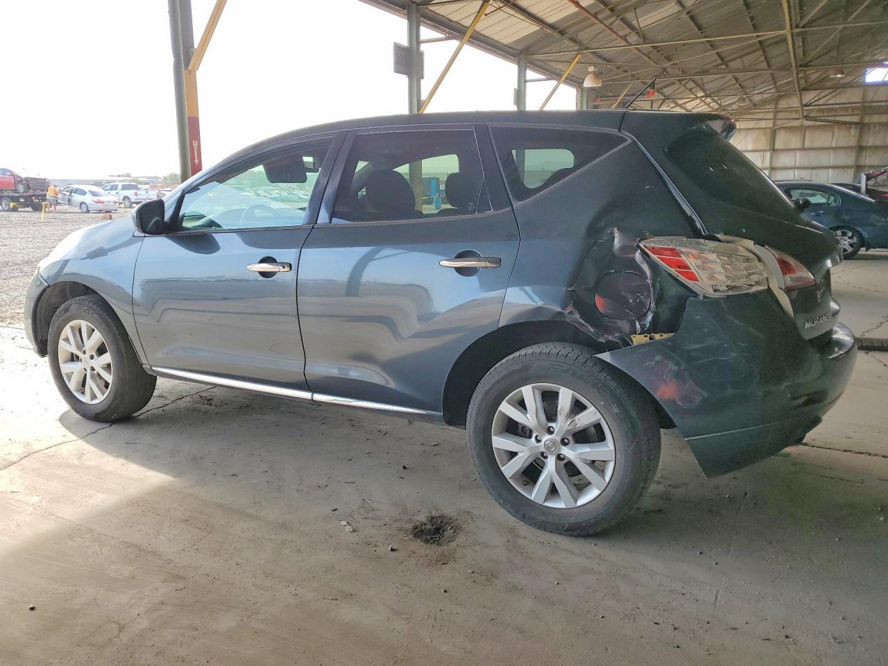 2011 Nissan Murano S - Фото 2