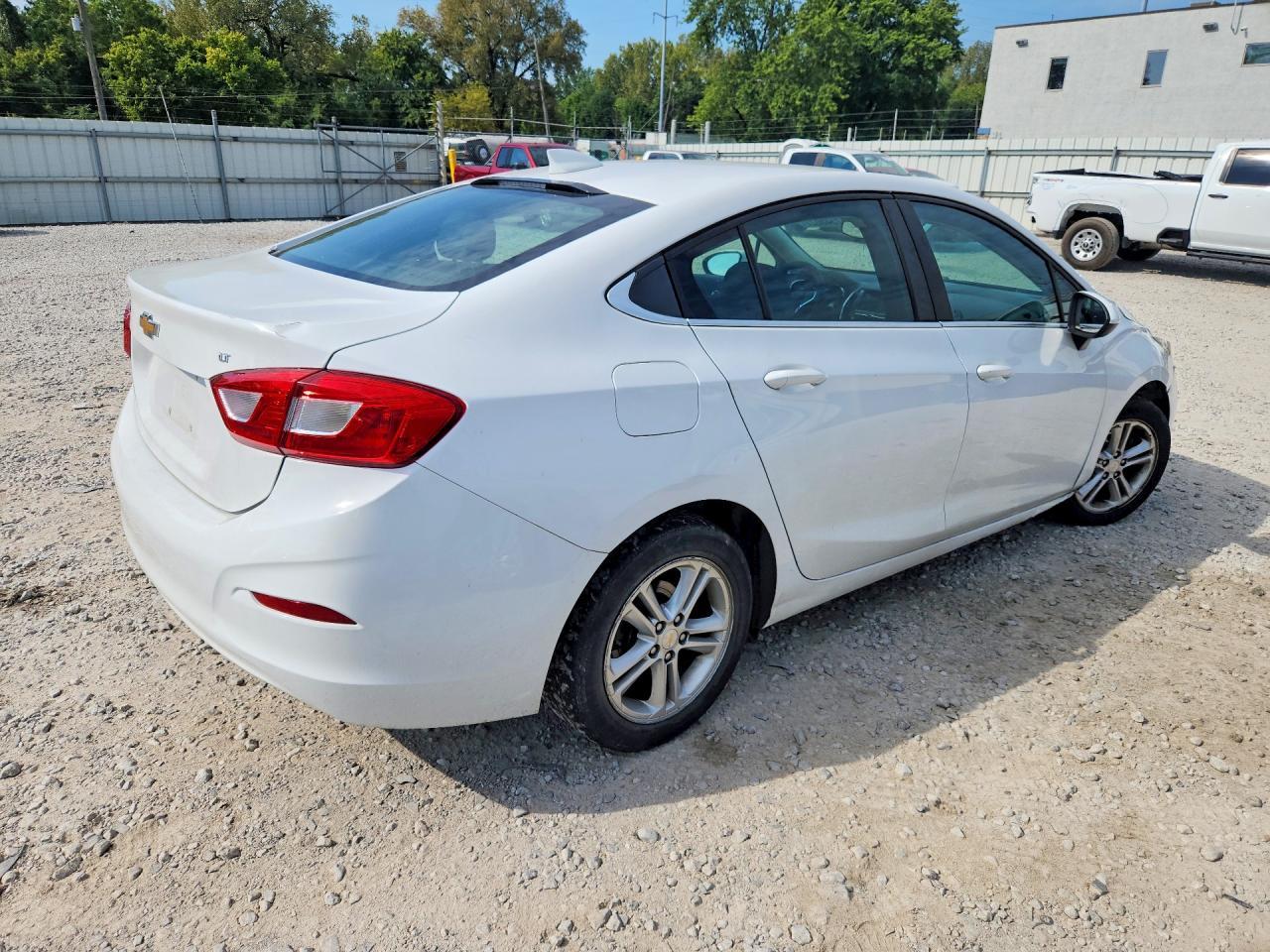 2018 Chevrolet Cruze Lt - Фото 3