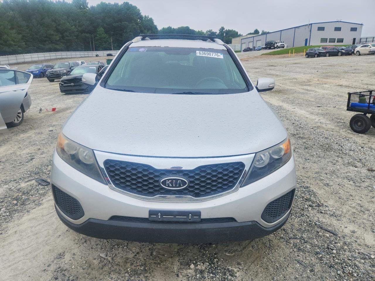 2013 Kia Sorento Lx - Image 5