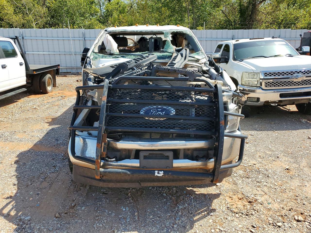 2019 Ford F350 Super Duty - Фото 5