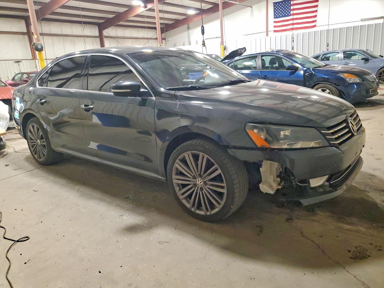2015 Volkswagen Passat Se - Image 4