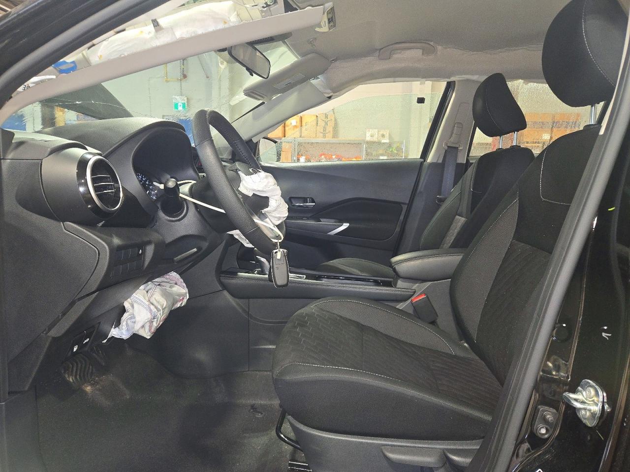 2025 Nissan Kicks Play Sv - Image 7