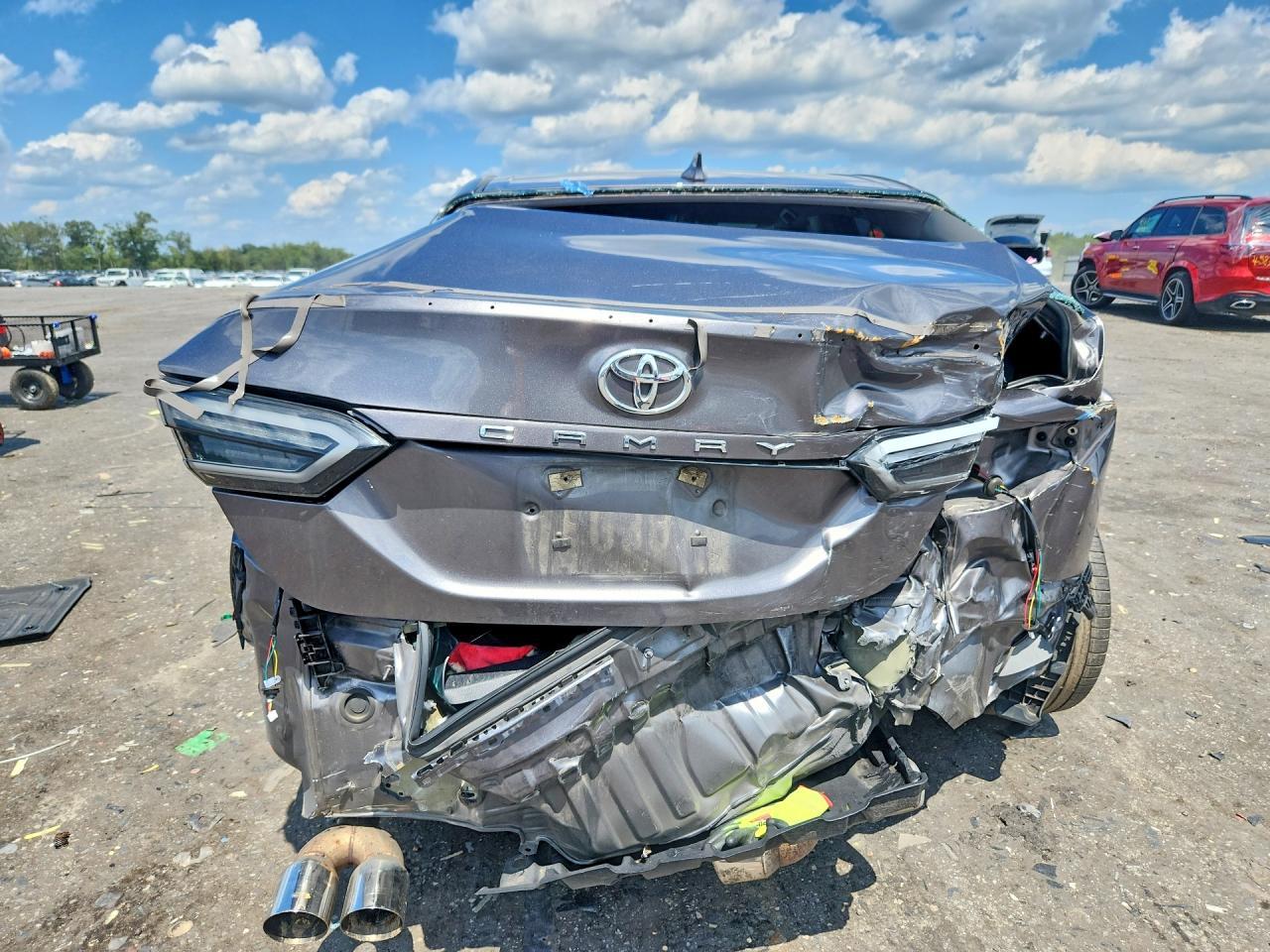 2021 Toyota Camry Se - Image 6