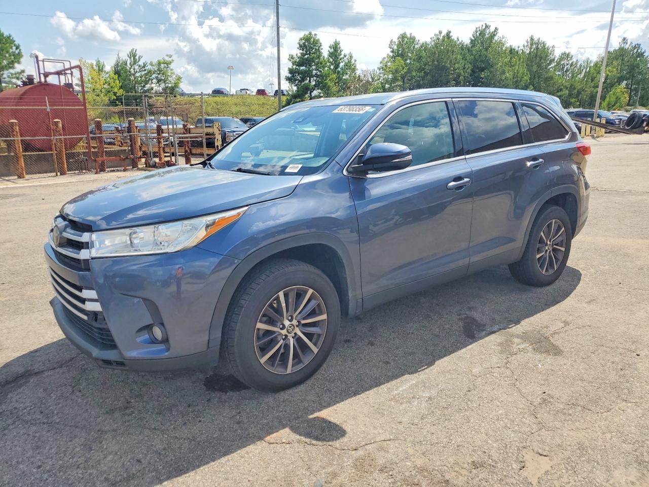 2019 Toyota Highlander Xle