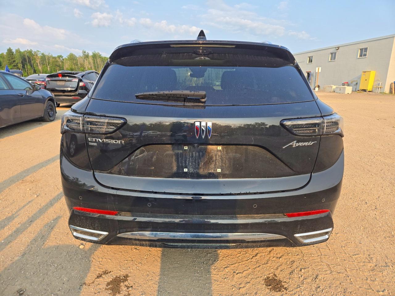 2024 Buick Envision Avenir - Image 6