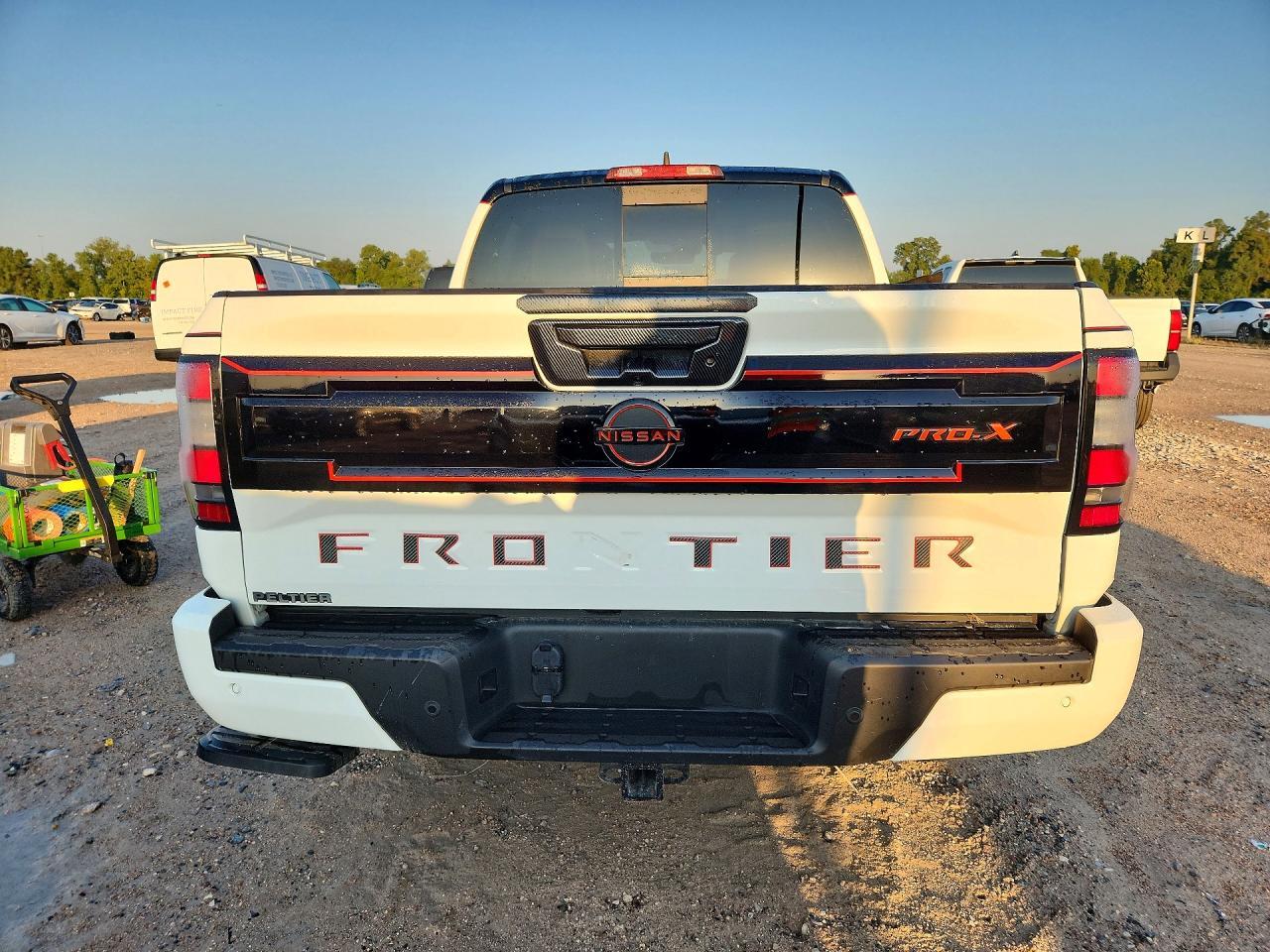 2025 Nissan Frontier Pro-X - Image 6
