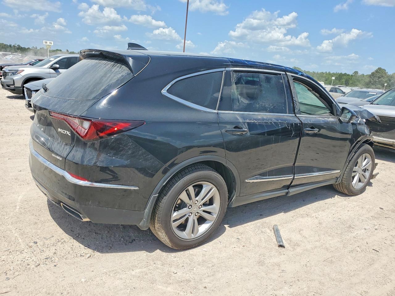 2025 Acura Mdx - Image 3