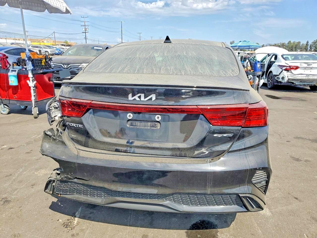 2023 Kia Forte Gt Line - Фото 6