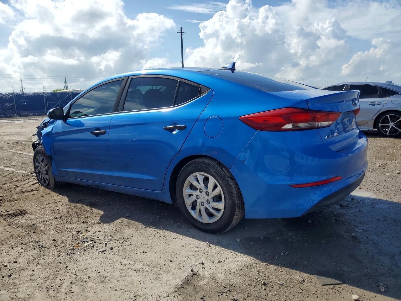 2017 Hyundai Elantra Se - Фото 2
