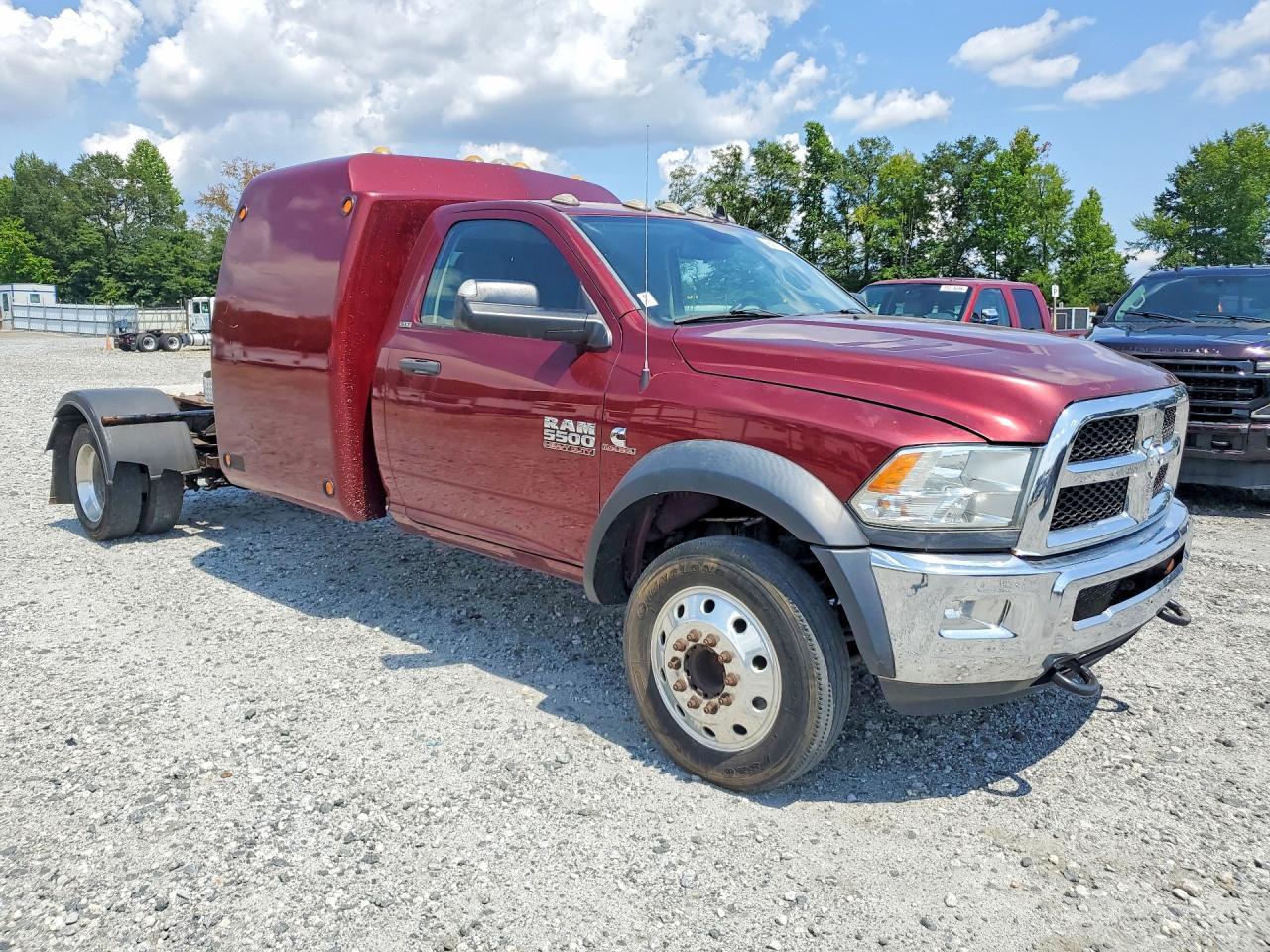2016 Ram 5500 - Фото 4