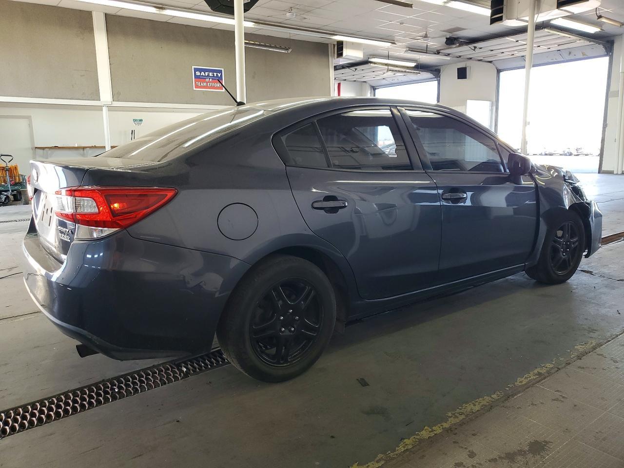 2017 Subaru Impreza - Фото 3