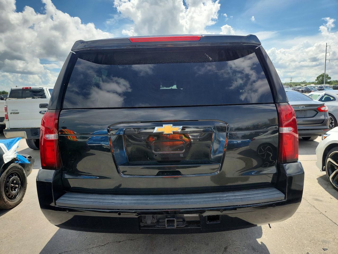 2019 Chevrolet Suburban K1500 Lt - Image 6