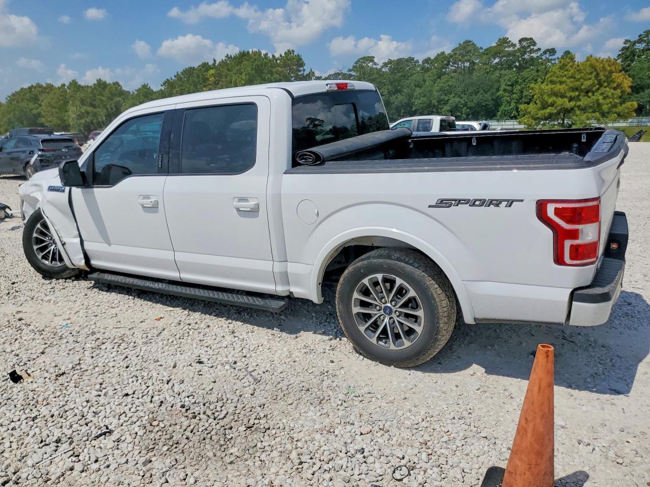 2020 Ford F150 Supercrew - Фото 2