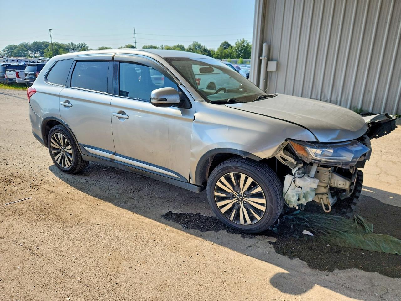2019 Mitsubishi Outlander Se - Image 4