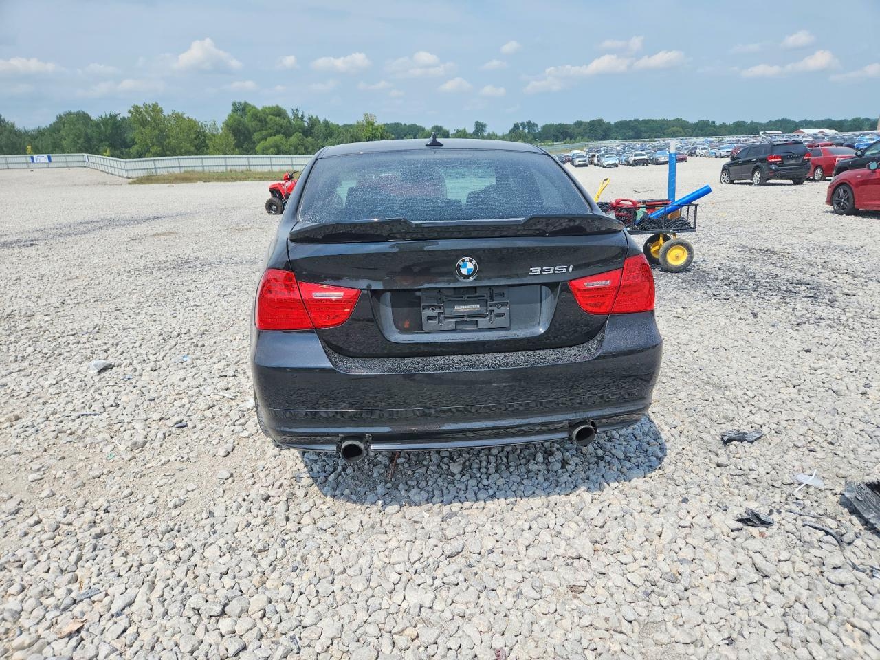 2011 BMW 335 Xi - Фото 6
