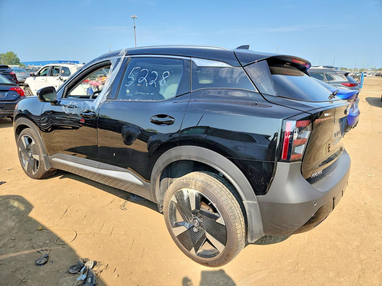 2026 Nissan Kicks Sr - Фото 2