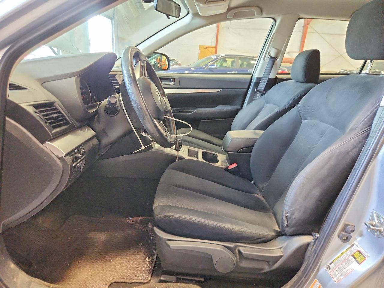 2014 Subaru Outback 2.5I - Фото 7