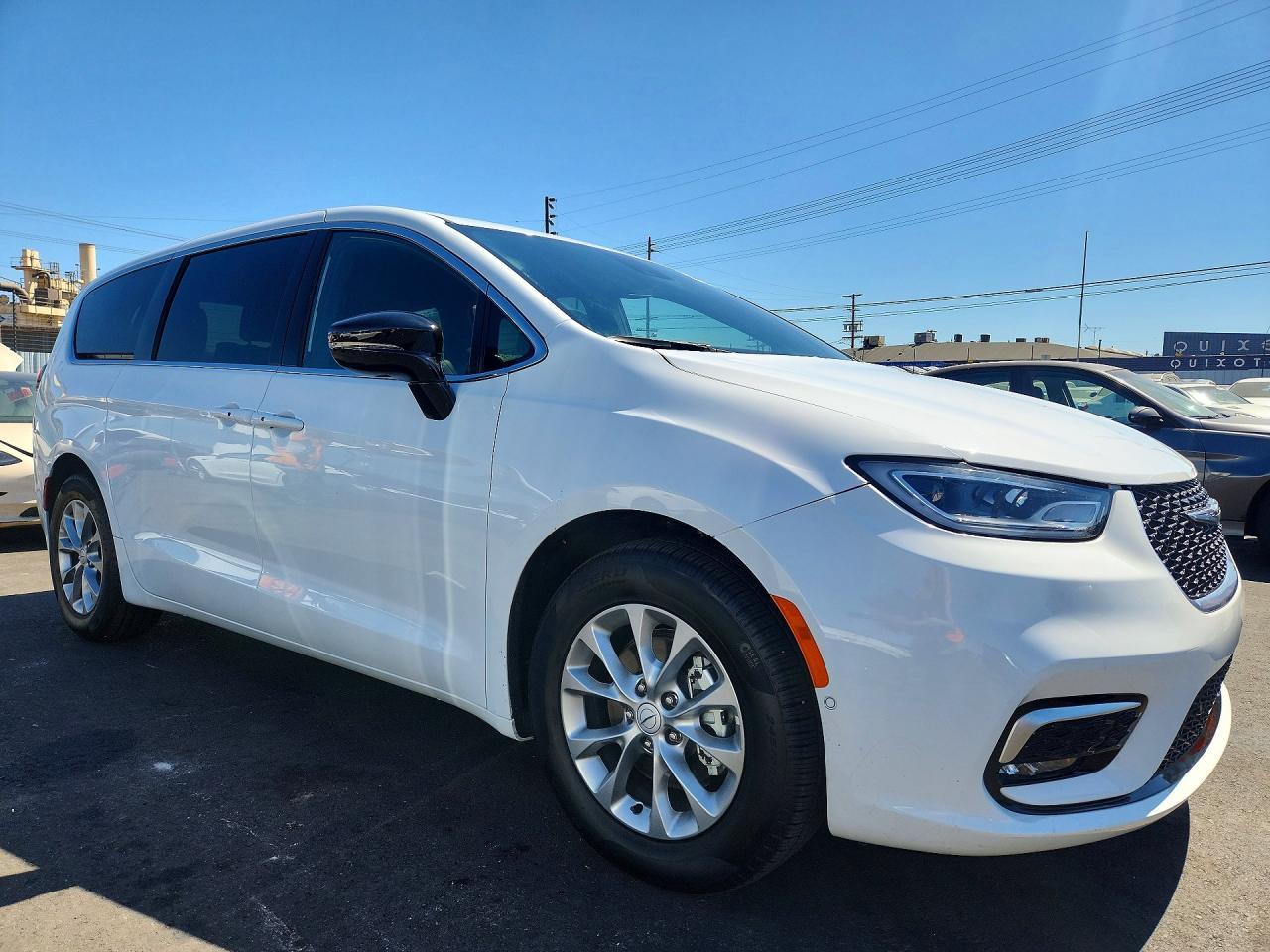 2026 Chrysler Pacifica Limited - Фото 4