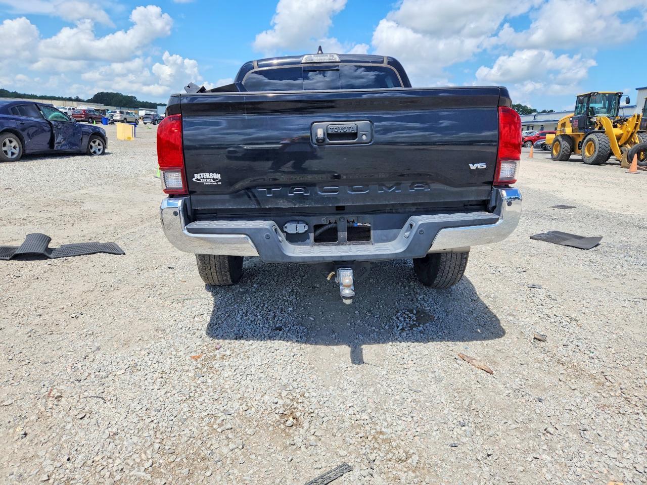 2023 Toyota Tacoma Sr5 V6 - Image 6