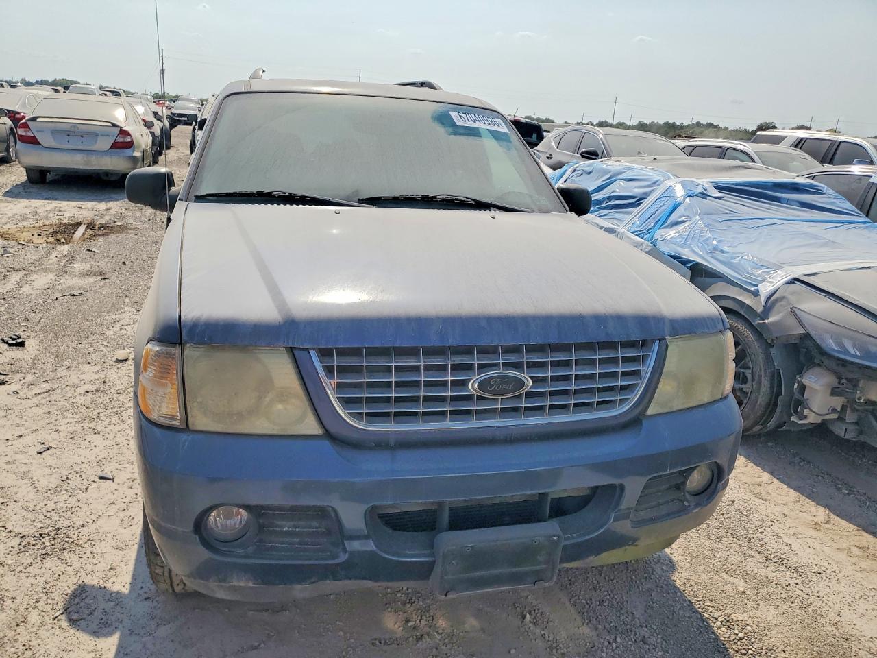 2004 Ford Explorer - Фото 7