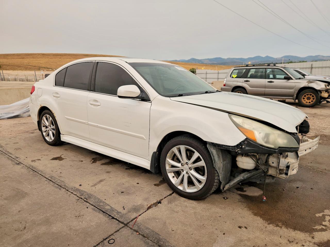 2013 Subaru Legacy 3.6R Limited - Image 4