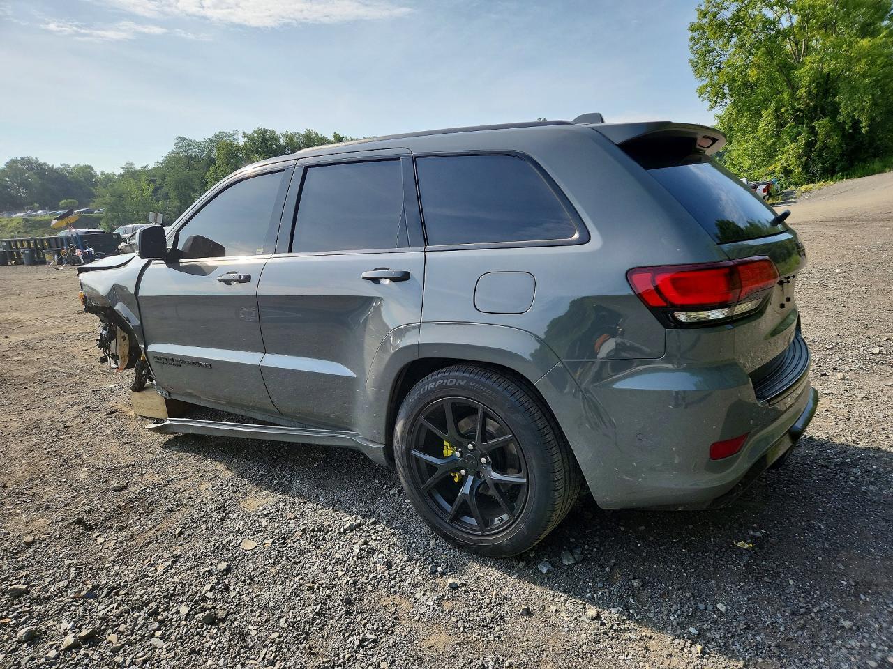 2020 Jeep Grand Cherokee Trackhawk - Фото 2
