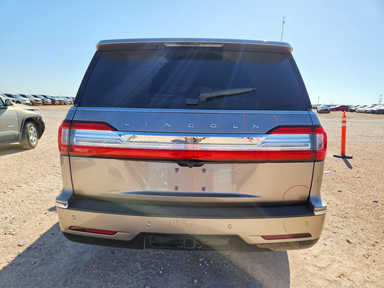 2020 Lincoln Navigator Reserve - Фото 6