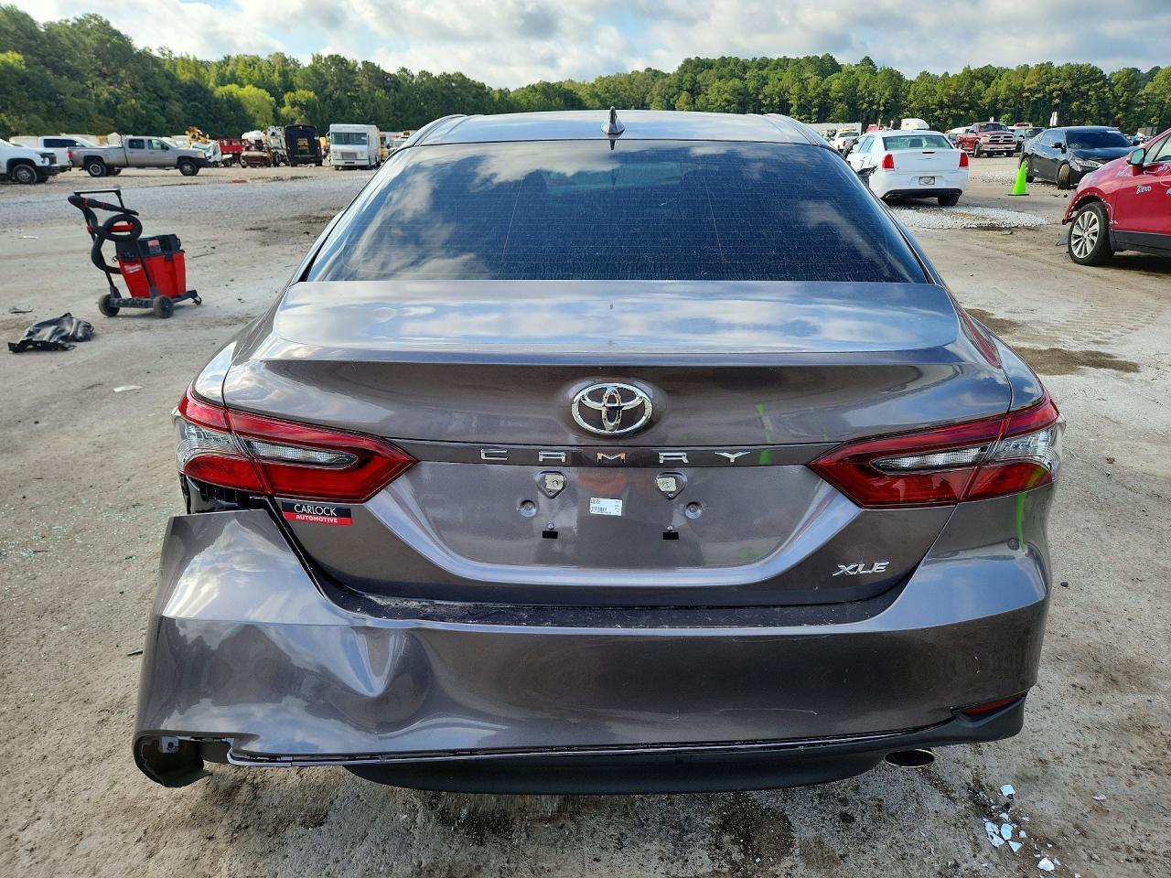 2024 Toyota Camry Xle - Image 6