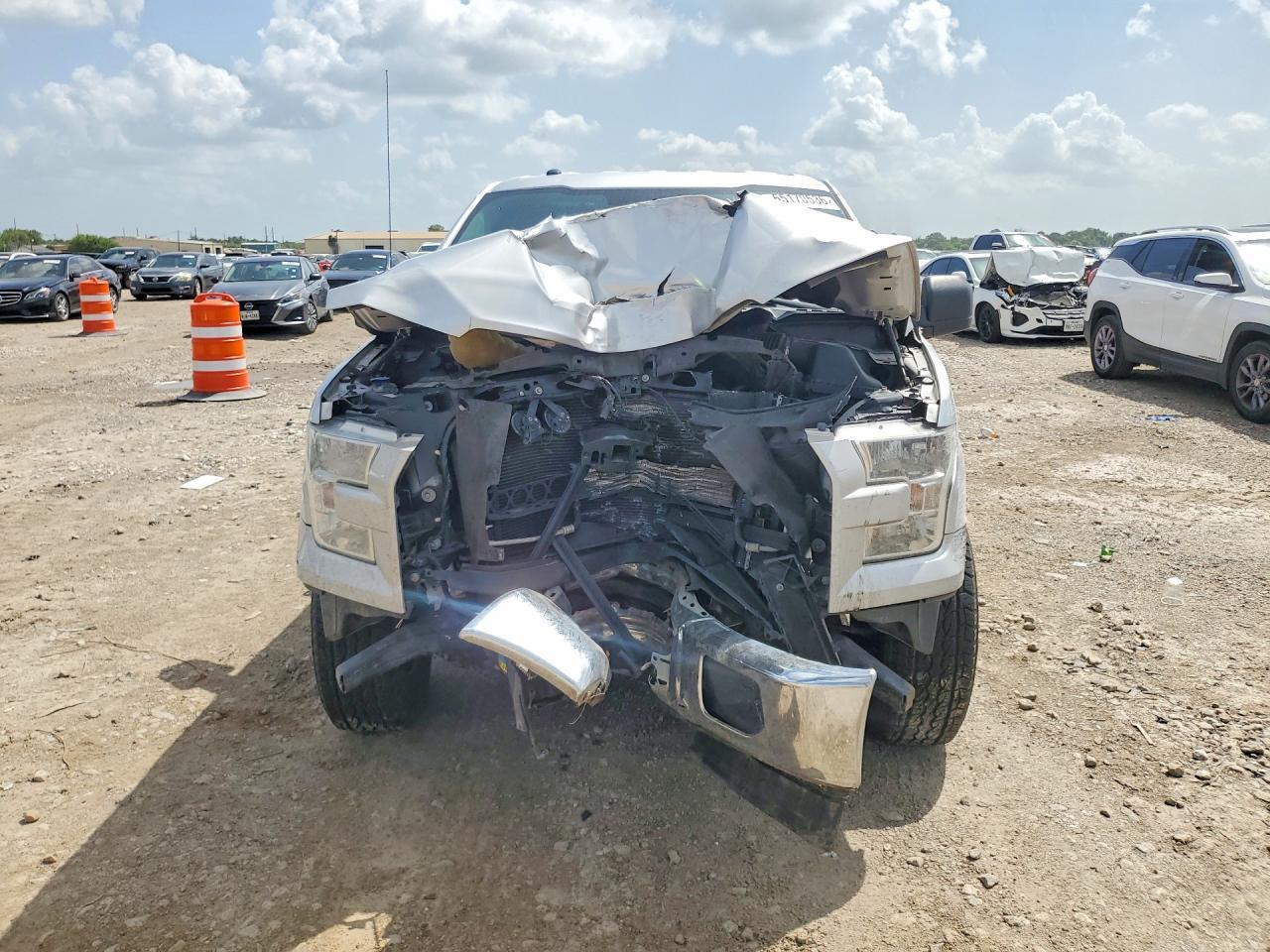 2017 Ford F150 Supercrew - Image 5