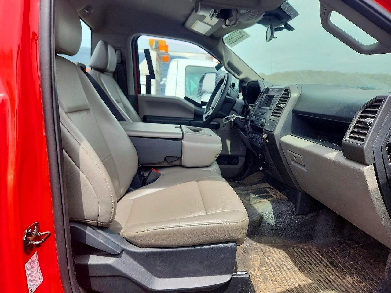 2022 Ford F350 Super Duty - Image 7