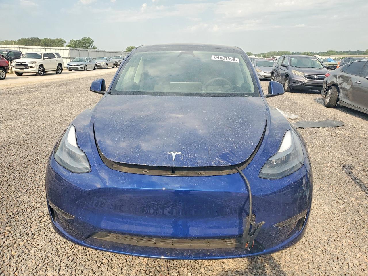 2024 Tesla Model Y - Image 5