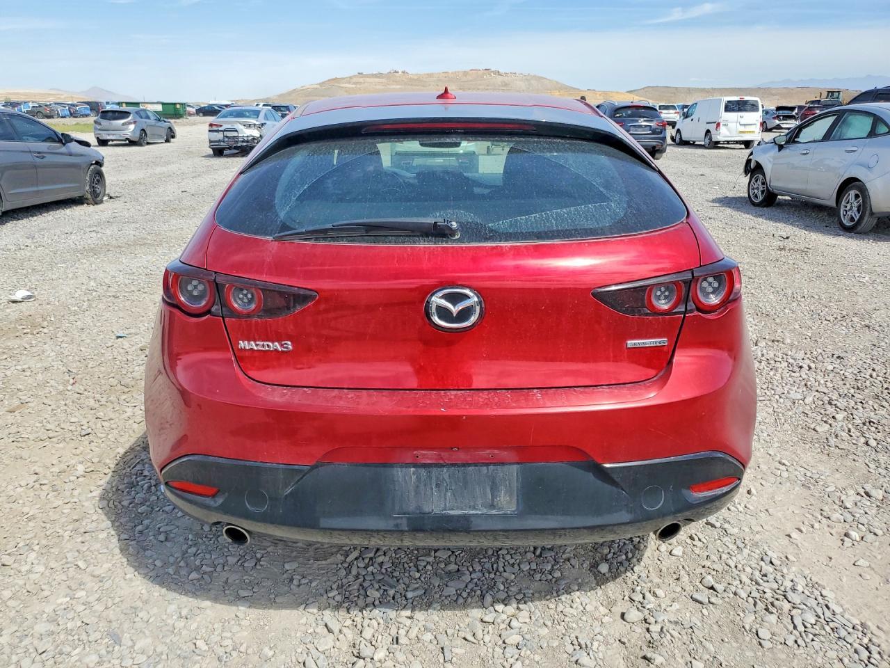 2019 Mazda 3 Premium - Фото 6