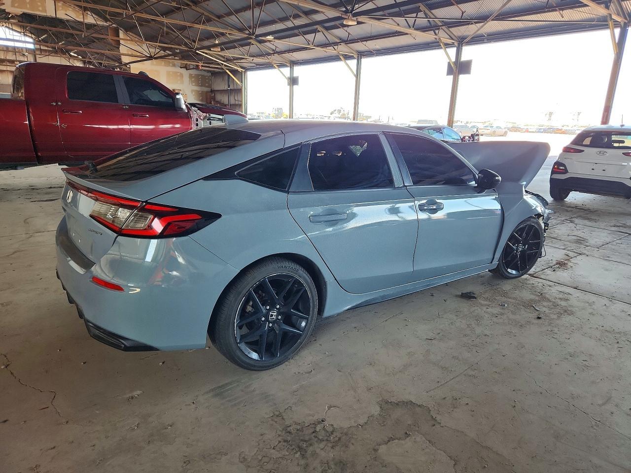 2023 Honda Civic Sport - Image 3