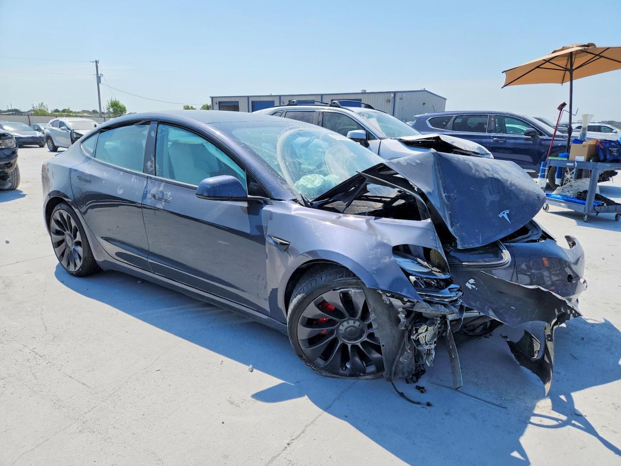2022 Tesla Model 3 - Фото 4