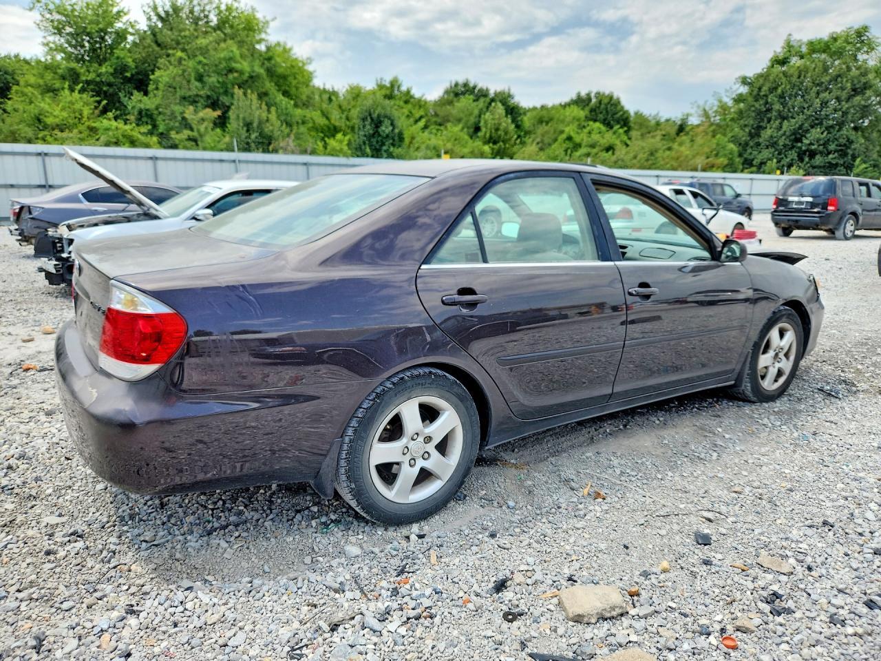 2003 Toyota Camry Se V6 - Image 3