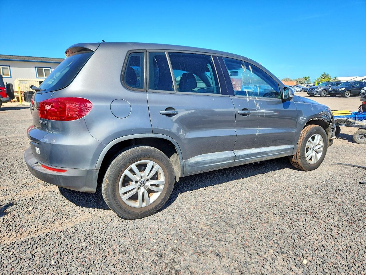 2012 Volkswagen Tiguan S - Фото 3