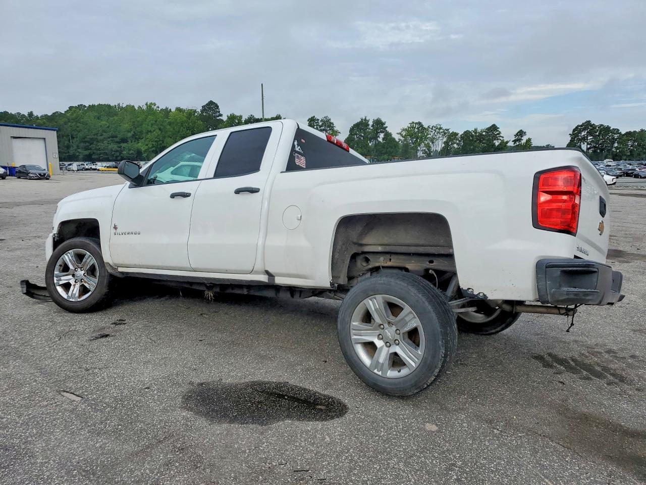 2019 Chevrolet Silverado Ld K1500 Custom - Фото 2