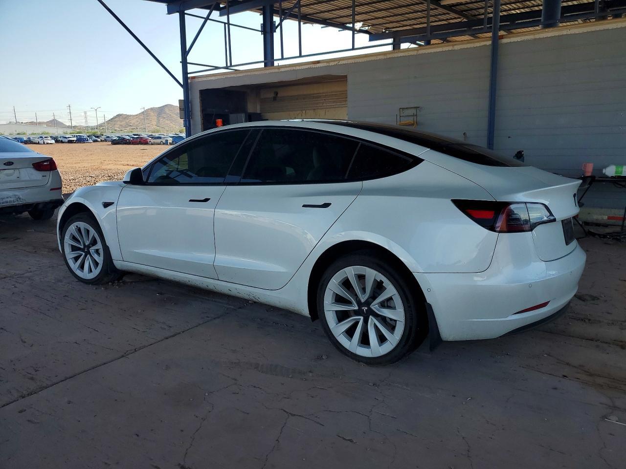 2021 Tesla Model 3 - Image 2
