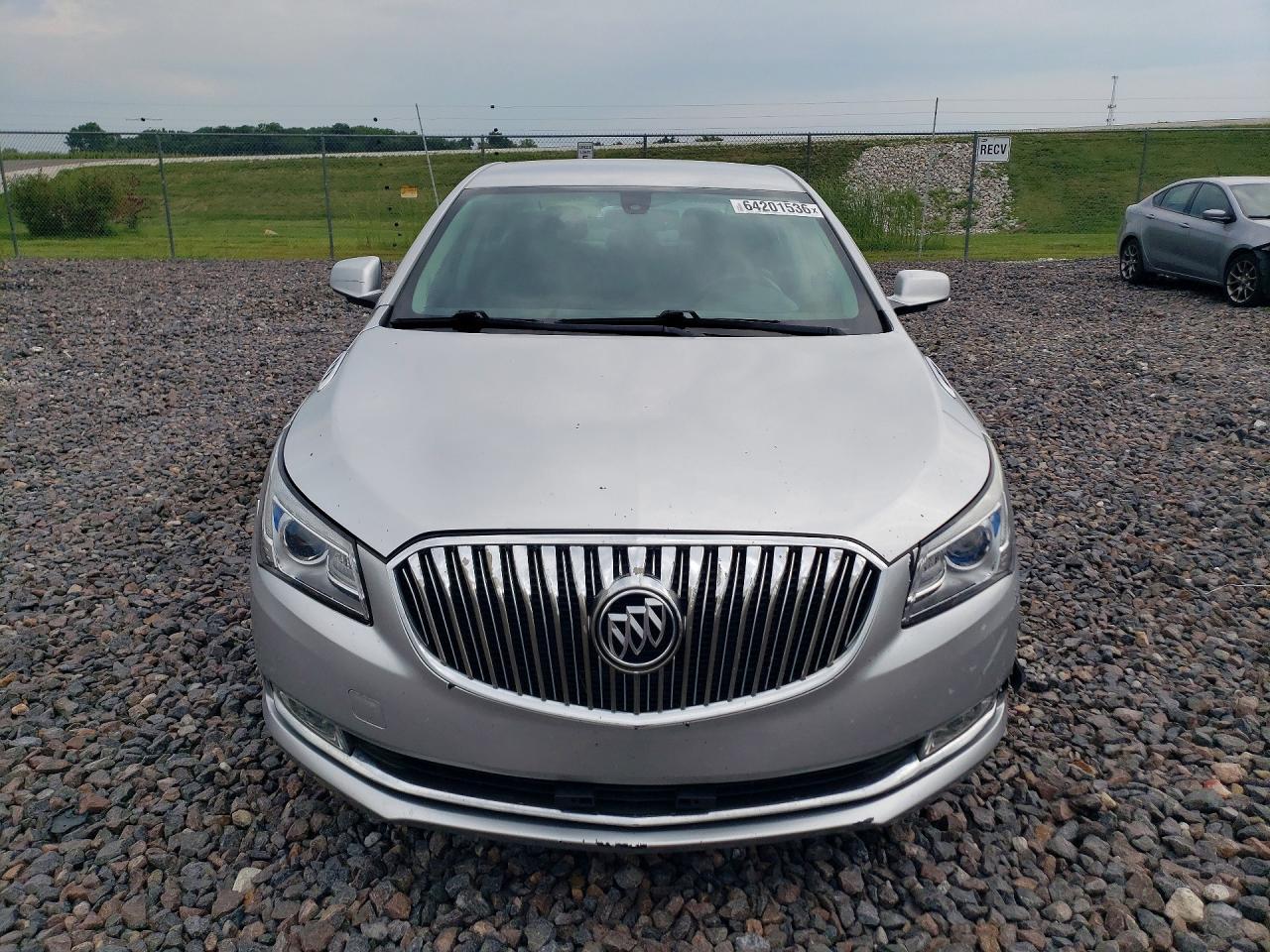 2016 Buick Lacrosse - Image 5