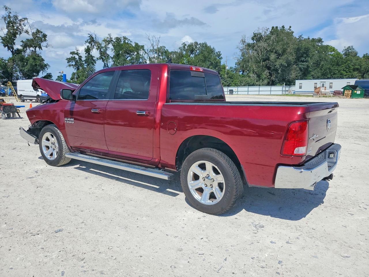 2018 Ram 1500 Slt - Image 2