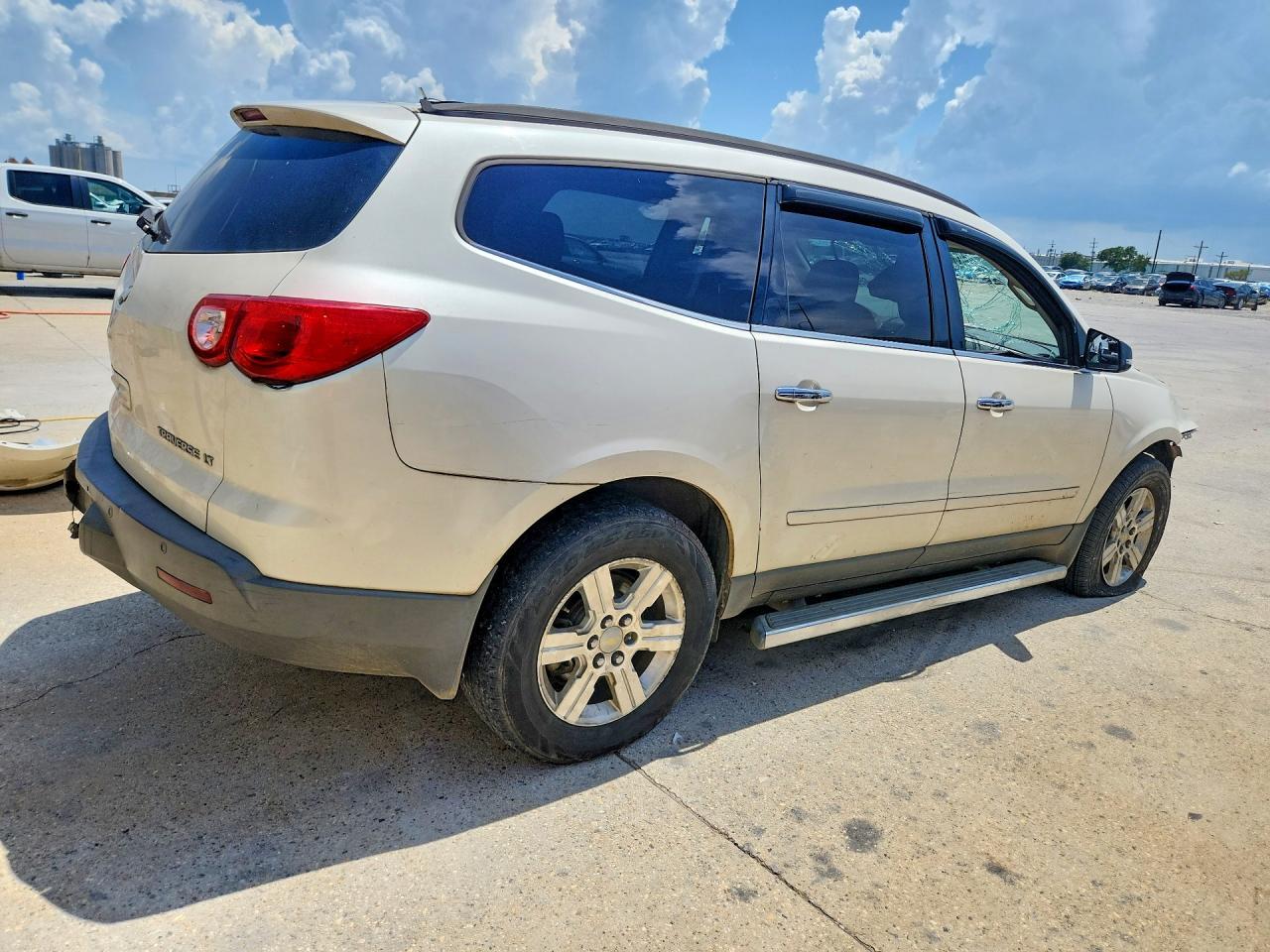 2012 Chevrolet Traverse Lt - Фото 3