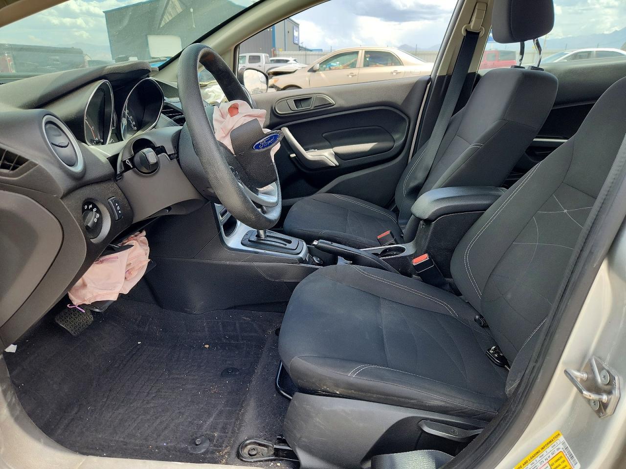 2019 Ford Fiesta Se - Фото 7