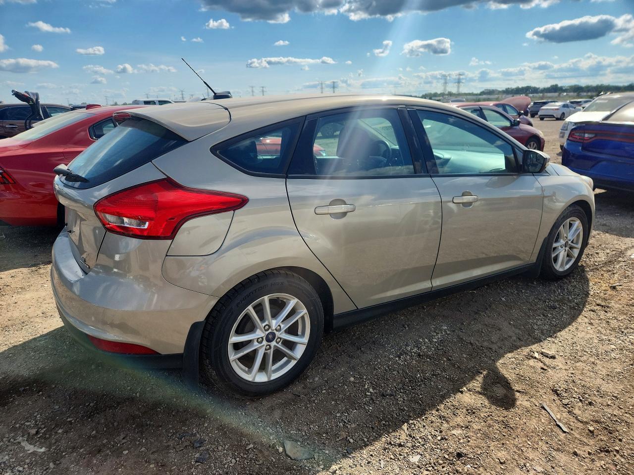 2016 Ford Focus Se - Фото 3