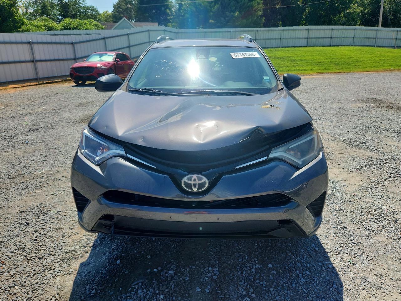 2017 Toyota Rav4 Le - Image 5