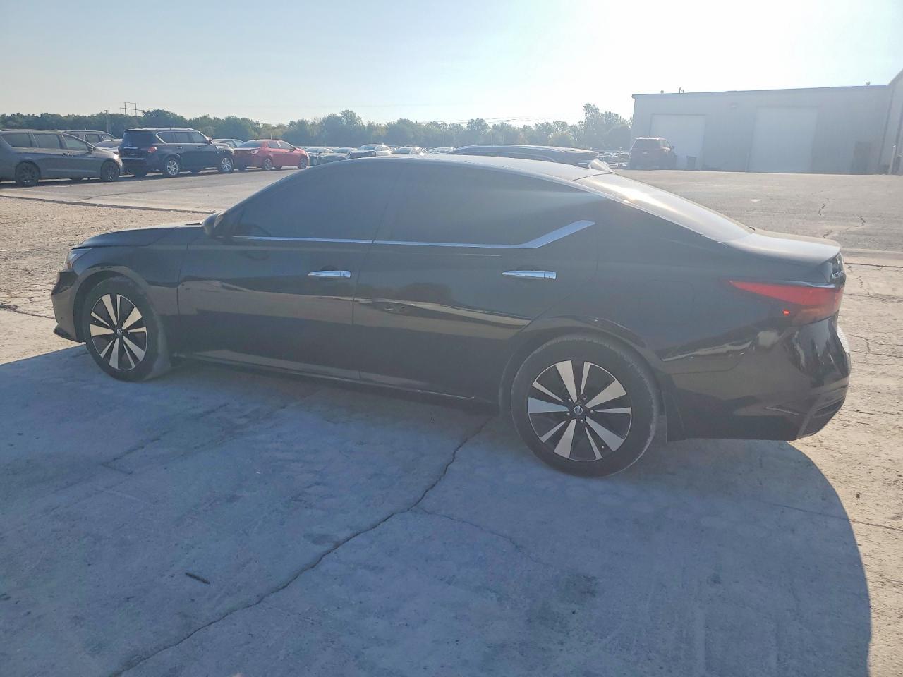 2021 Nissan Altima Sv - Image 2