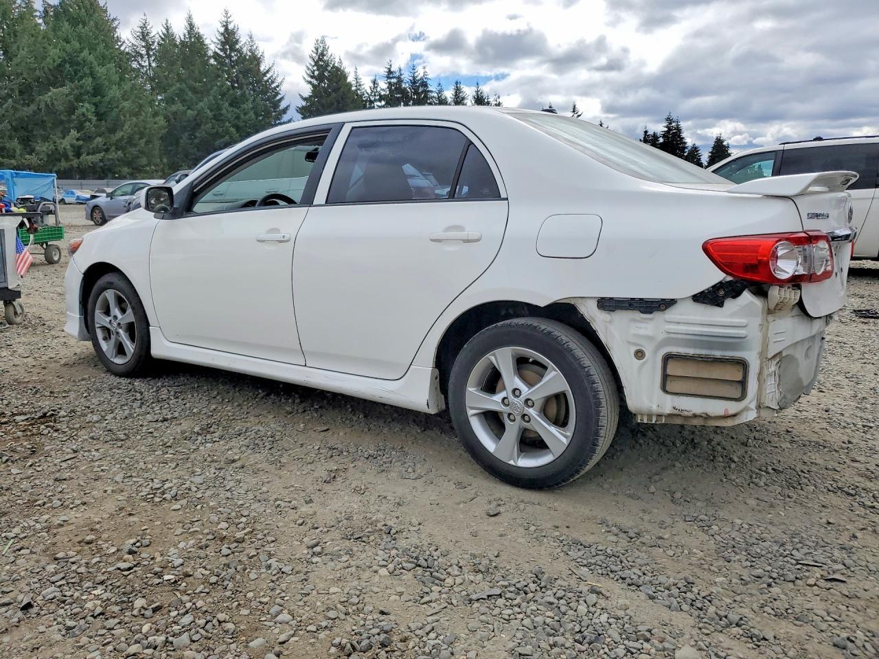 2011 Toyota Corolla S - Фото 2