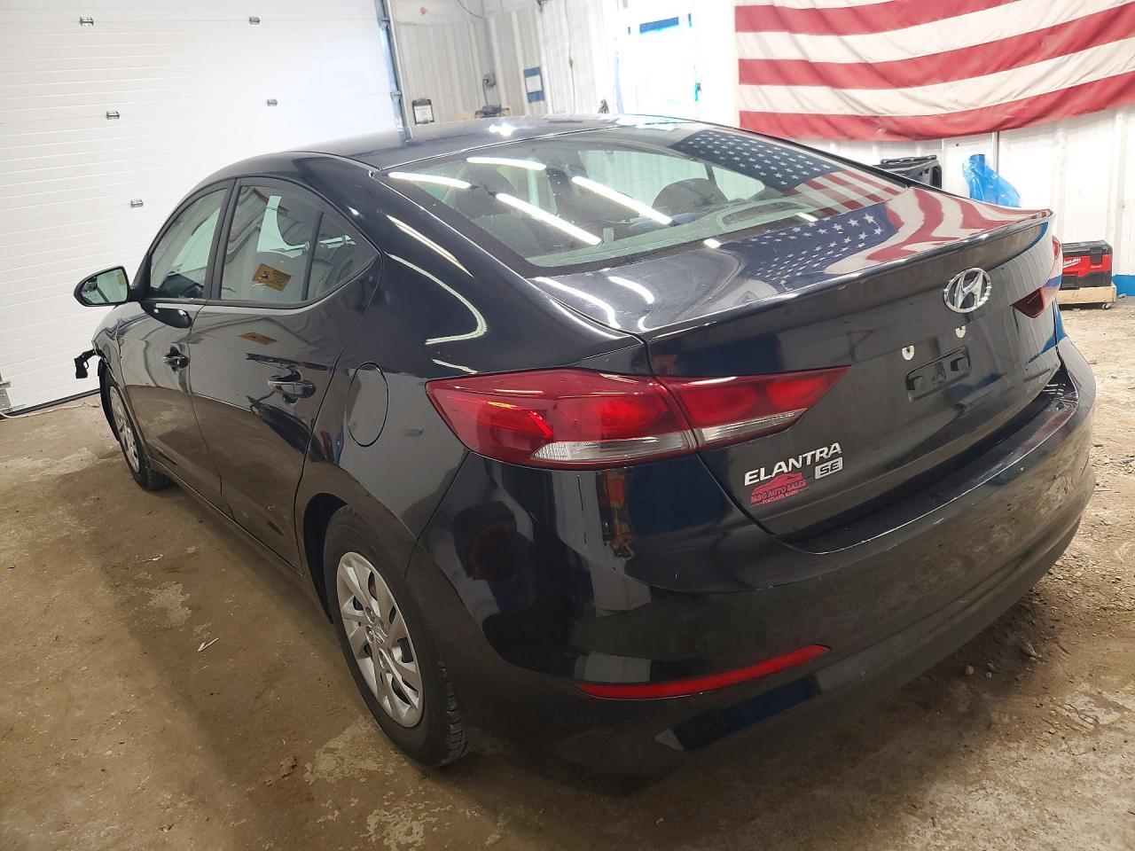 2018 Hyundai Elantra Se - Фото 2